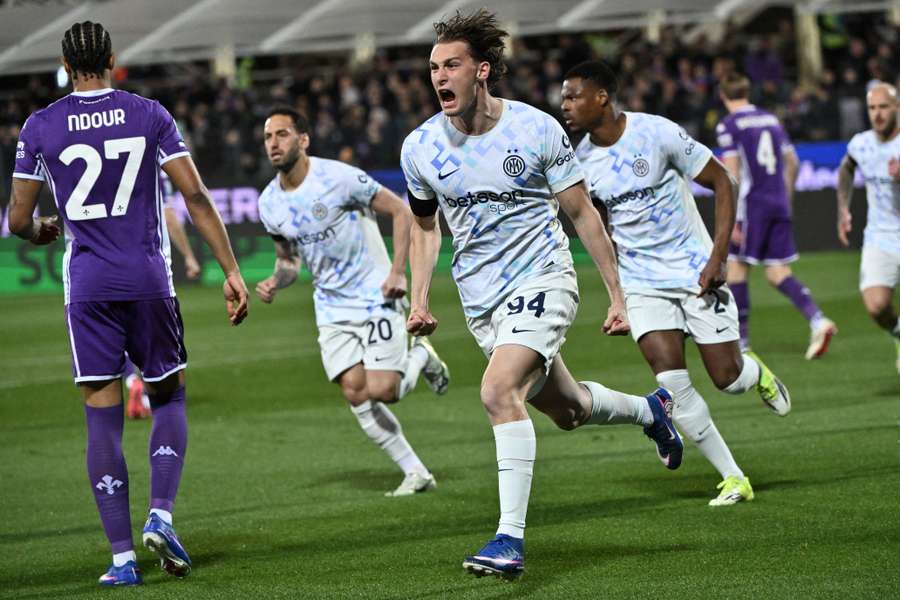 Esposito má stále len 20 rokov.