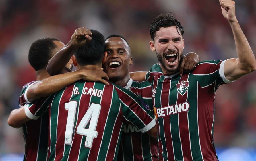 Jhon Arias van Fluminense viert de 1-0 van zijn team tegen Al-Ahly