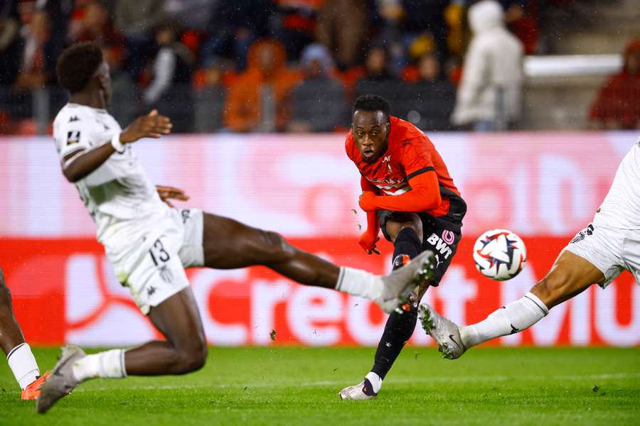 Kalimuendo in action for Rennes