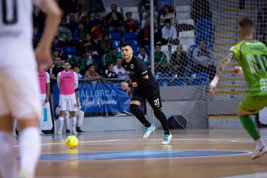 Higuita colocou seu nome na história do futsal do Cazaquistão Higuita colocou seu nome na história do futsal do Cazaquistão