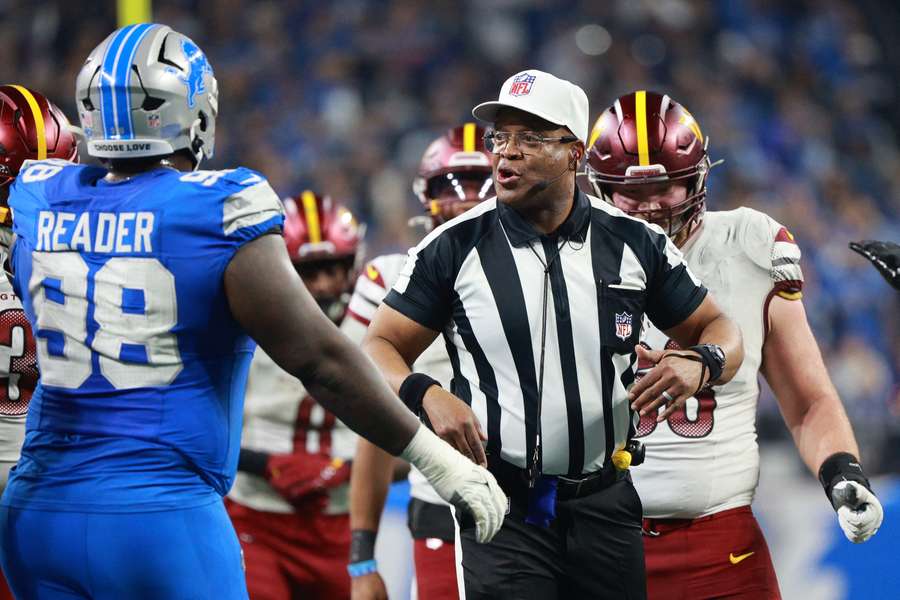 NFL chooses Ron Torbert to ref Super Bowl LIX, has great track record with remaining teams