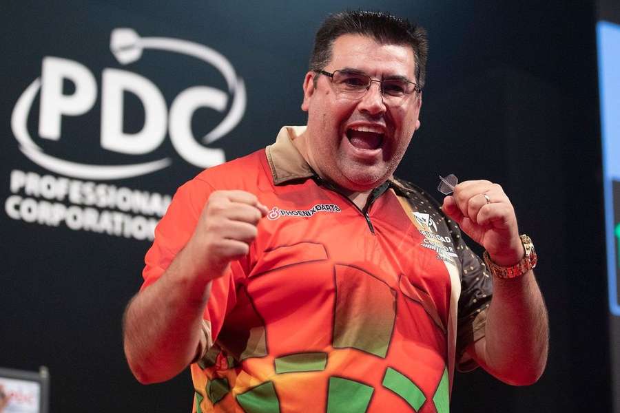 José de Sousa, 30.º classificado da Ordem de Mérito da Professional Darts Corporation