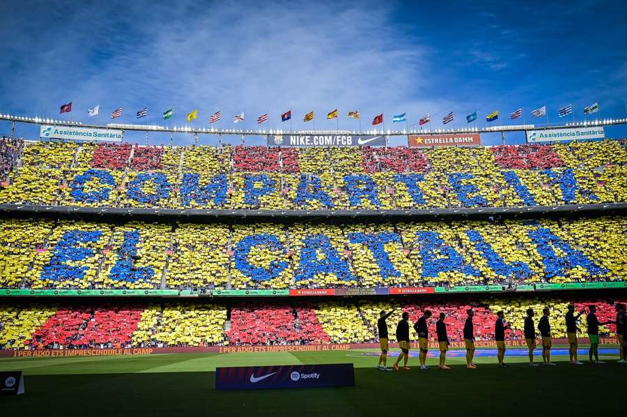 Choreo der Barca-Fans vor dem Spiel 