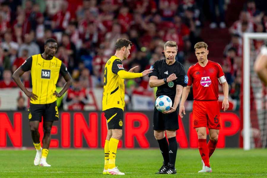 Bayern und Dortmund spielen am 18. Oktober gegeneinander Bayern und Dortmund spielen am 18. Oktober gegeneinander