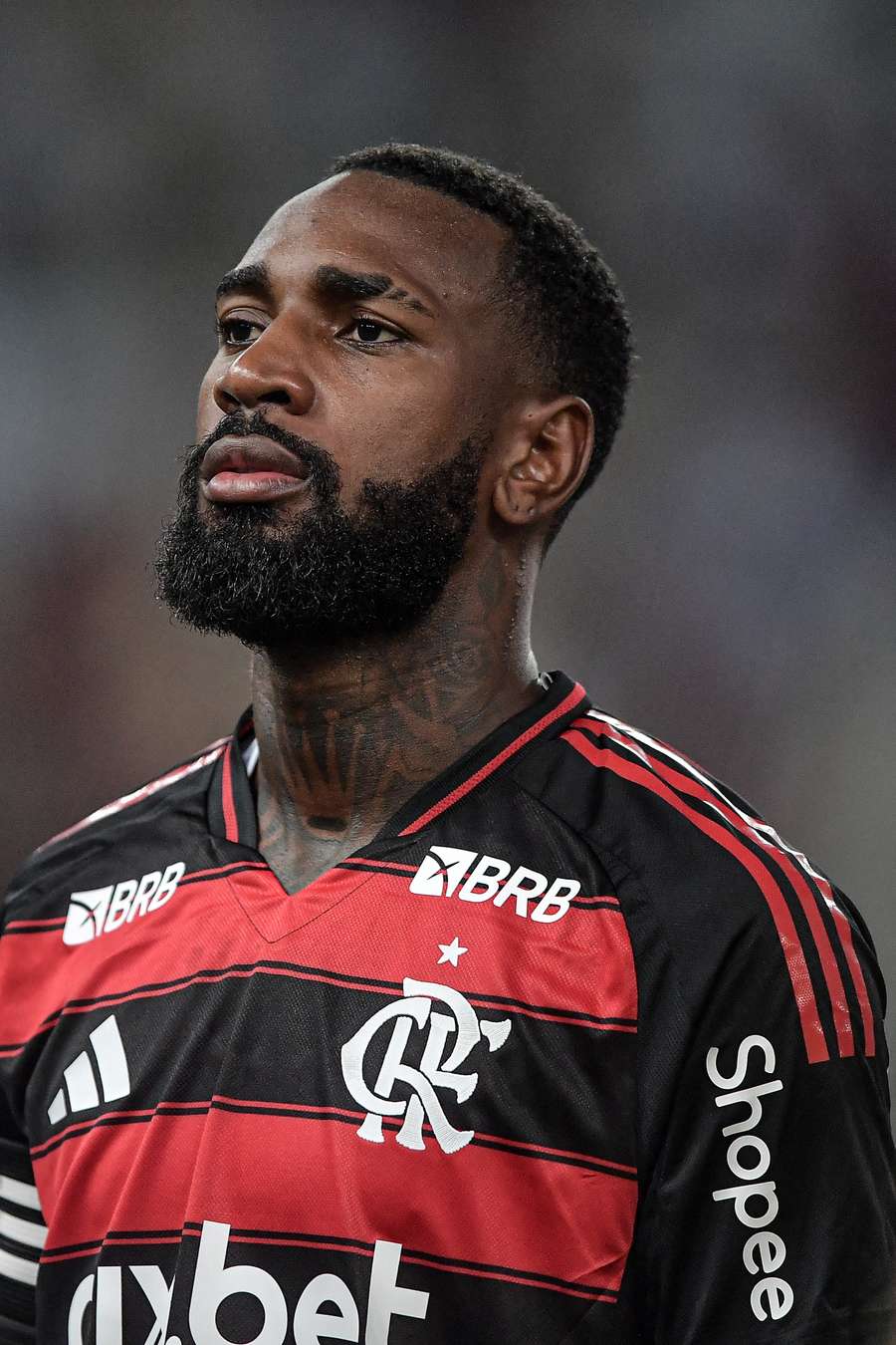 Torcida do Flamengo aguarda o retorno de Gerson