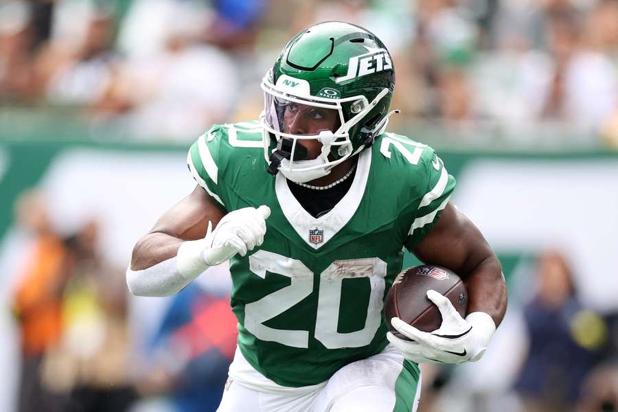 New York Jets place franchise tag on Breece Hall, working towards long-term deal