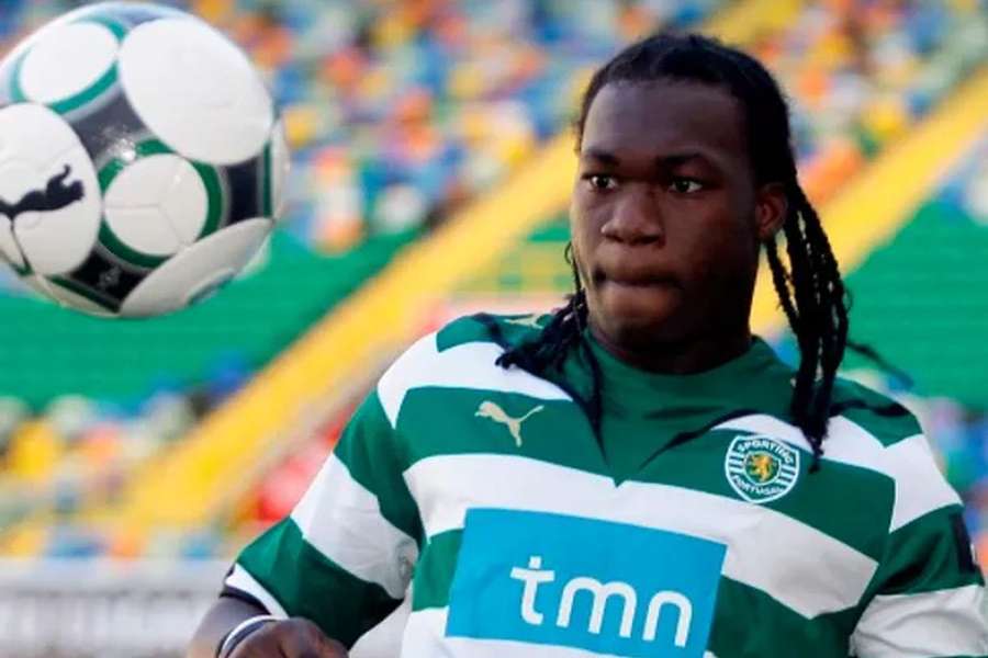 Caicedo na apresentação pelo Sporting