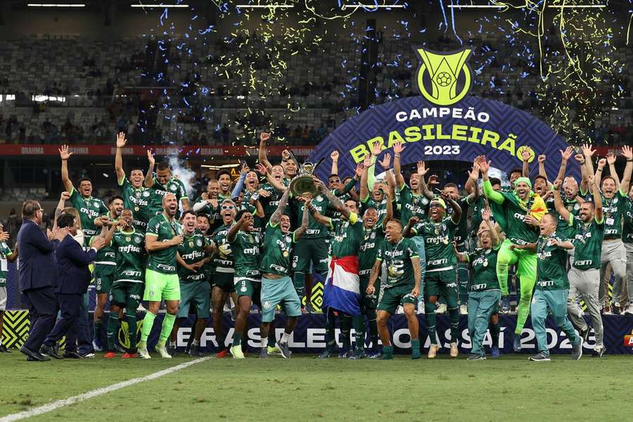 Abel Ferreira conduziu Palmeiras ao título brasileiro