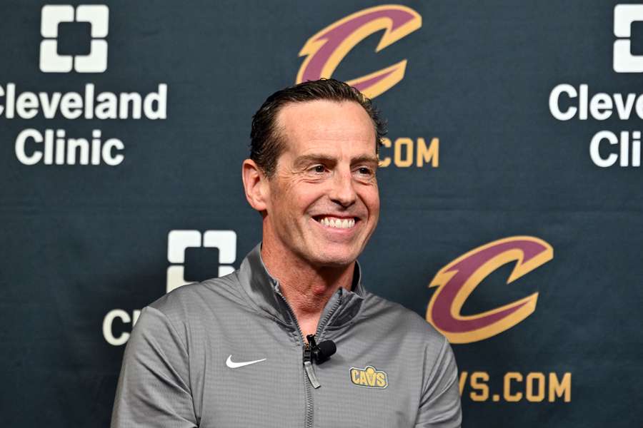 Cleveland Cavaliers head coach Kenny Atkinson at his introductory press conference 