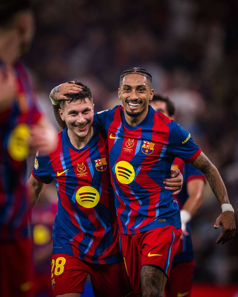 Raphinha e Roony Bardghji em Barcelona 5x0 Athletic Bilbao