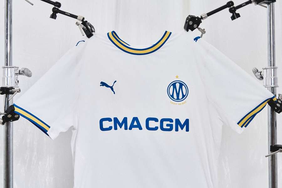 Découvrez le nouveau maillot de l'OM ! Découvrez le nouveau maillot de l'OM !