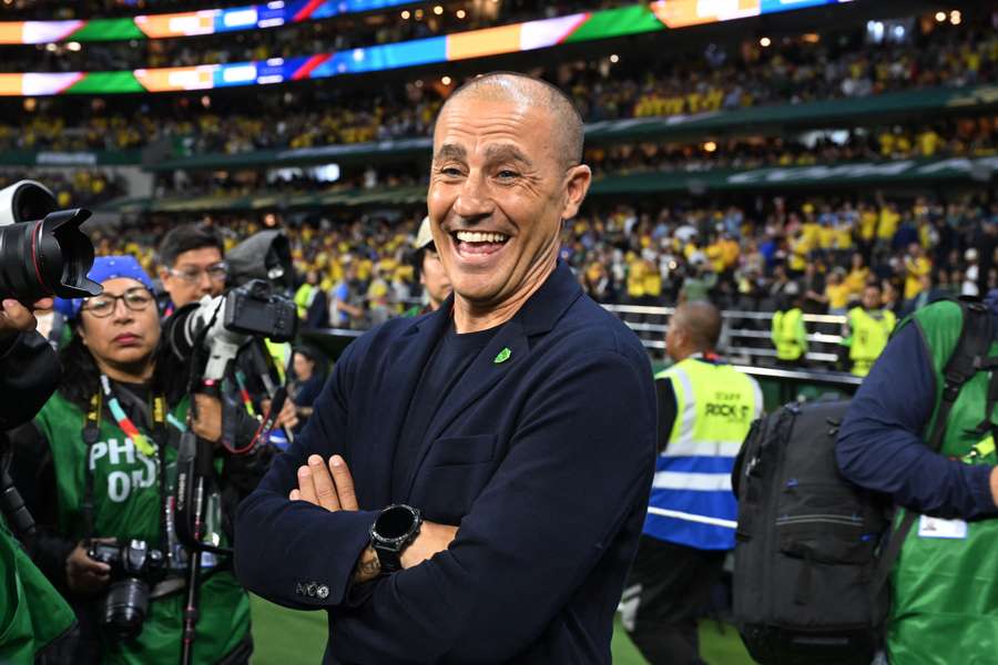 Fabio Cannavaro encabeza el apoyo a Infantino