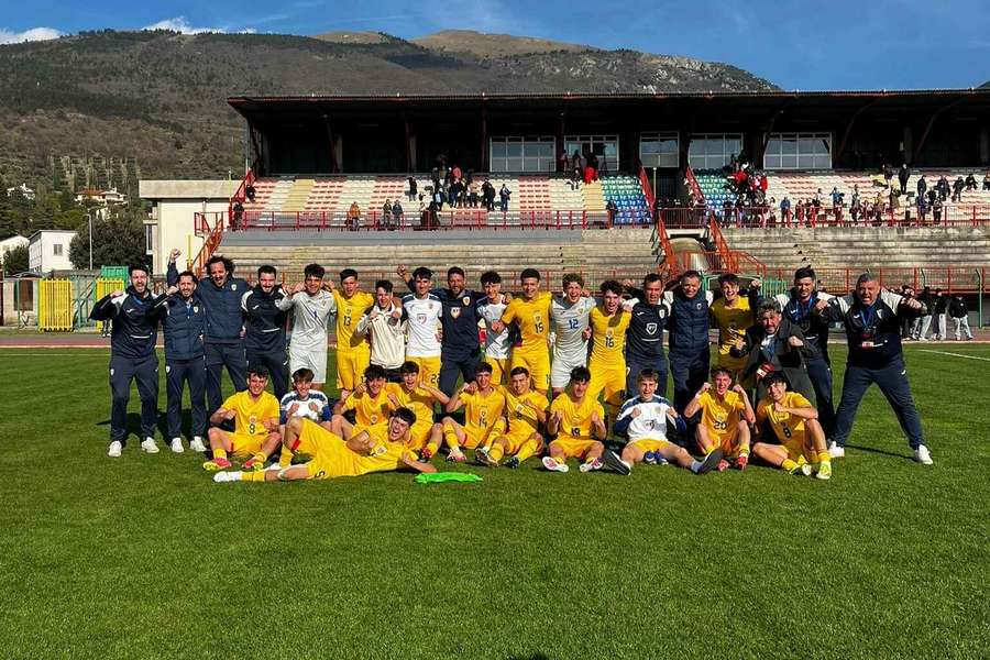 România U17 s-a impus cu 5-2 în fața Islandei U17, într-un meci din preliminariile EURO 2026 România U17 s-a impus cu 5-2 în fața Islandei U17, într-un meci din preliminariile EURO 2026