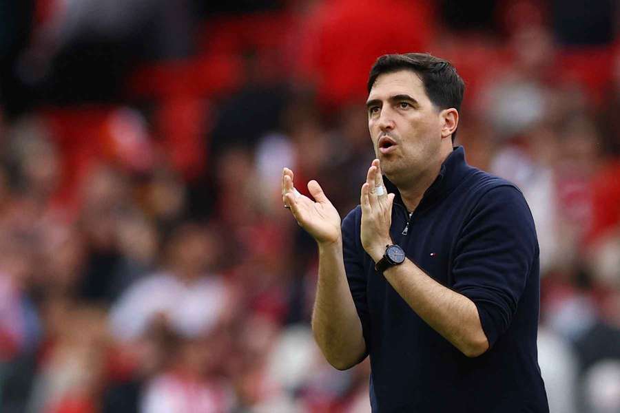 Iraola admits Liverpool need 'to do better offensively' after frustrating Fulham draw Iraola admits Liverpool need 'to do better offensively' after frustrating Fulham draw