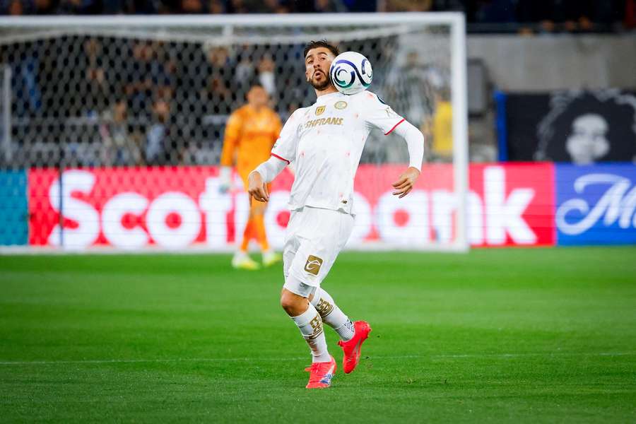 Paulinho, avançado português do Toluca