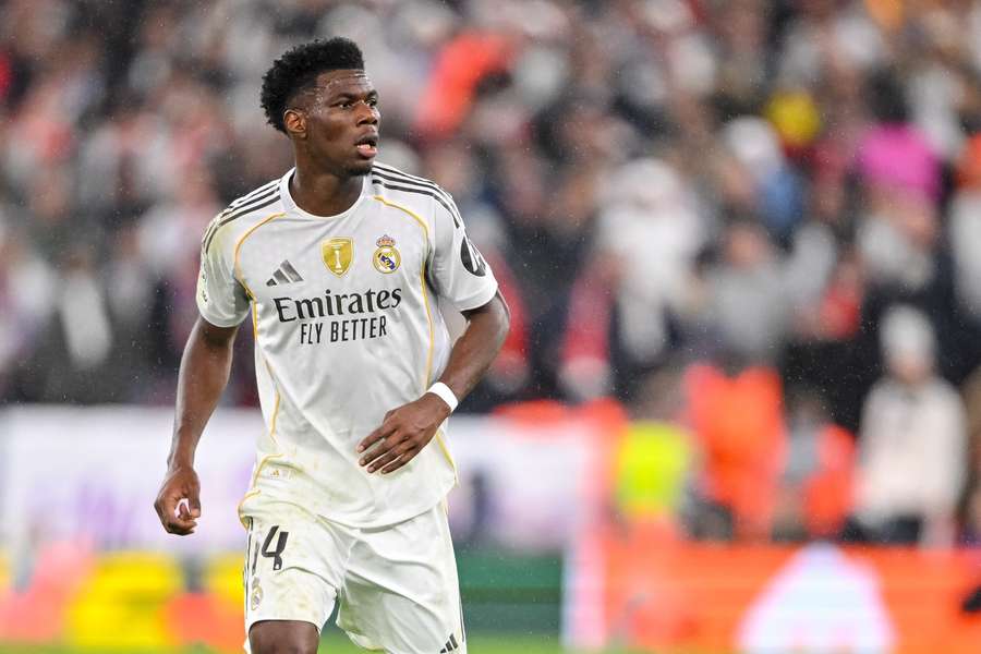 Oficjalnie: Aurelien Tchouameni kontuzjowany. Wypada z gry na kilka tygodni Oficjalnie: Aurelien Tchouameni kontuzjowany. Wypada z gry na kilka tygodni