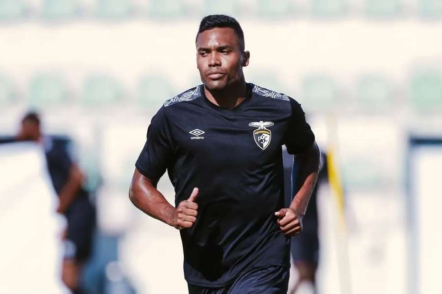 Alex Sandro no treino do Portimonense