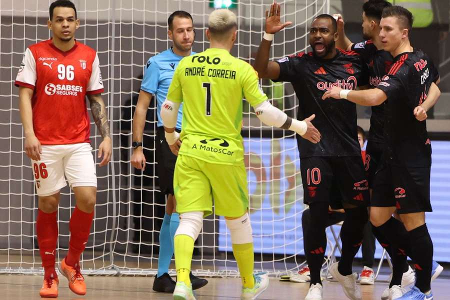 Benfica voltou a golear o SC Braga e está na final do campeonato