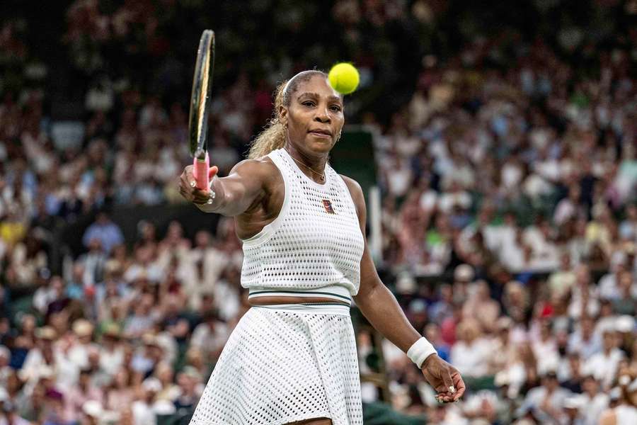 Serena Williamsová se ocitla pod palbou kritiky. Serena Williamsová se ocitla pod palbou kritiky.