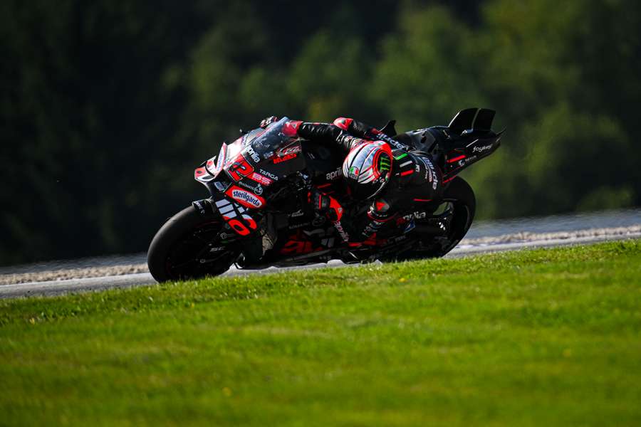Marco Bezzecchi sulla sua Aprilia