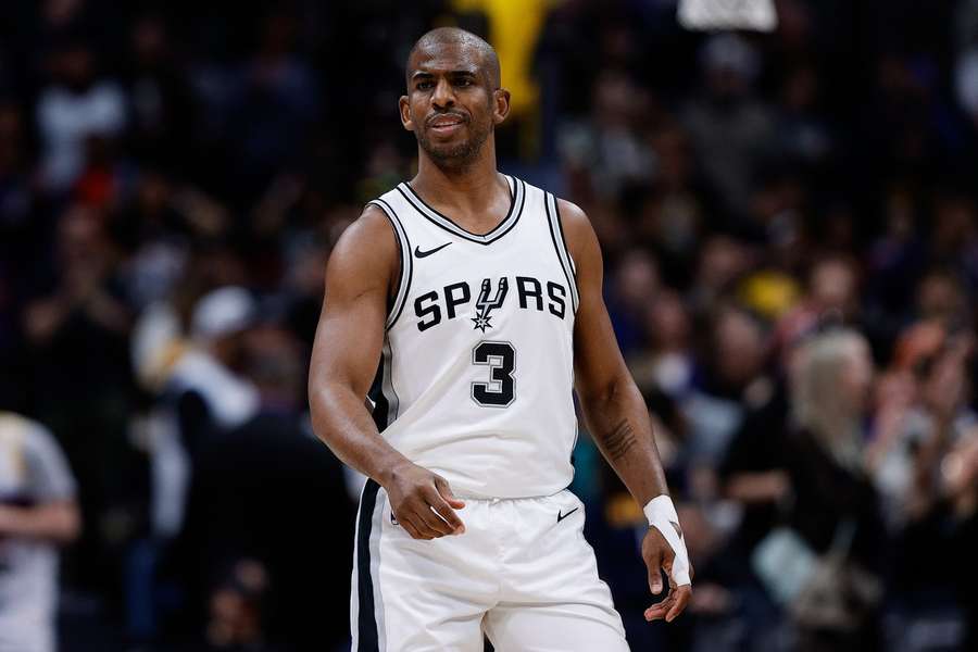 NBA: Chris Paul vuelve a Los ngeles Clippers ocho aos despus |  Flashscore.com.ar