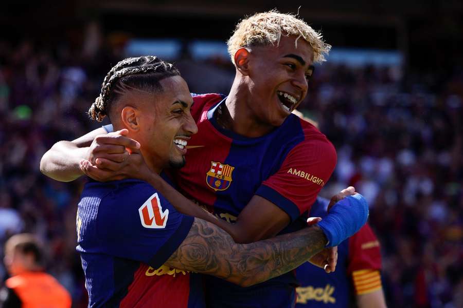 Raphinha e Yamal comandaram virada do Barça