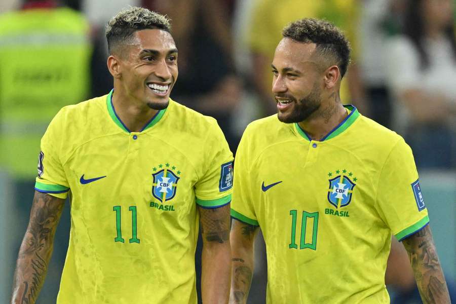Neymar e Raphinha juntos na Seleção Brasileira