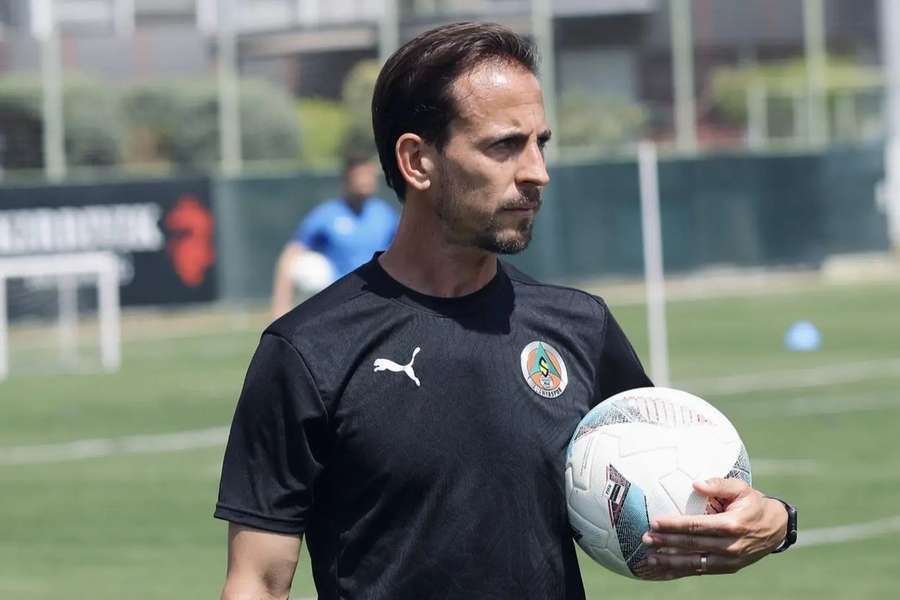 João Pereira cumpre segunda época no Alanyaspor