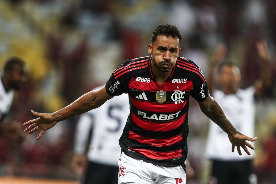Danilo fez o primeiro do Flamengo na vitória sobre o Botafogo-PB Danilo fez o primeiro do Flamengo na vitória sobre o Botafogo-PB