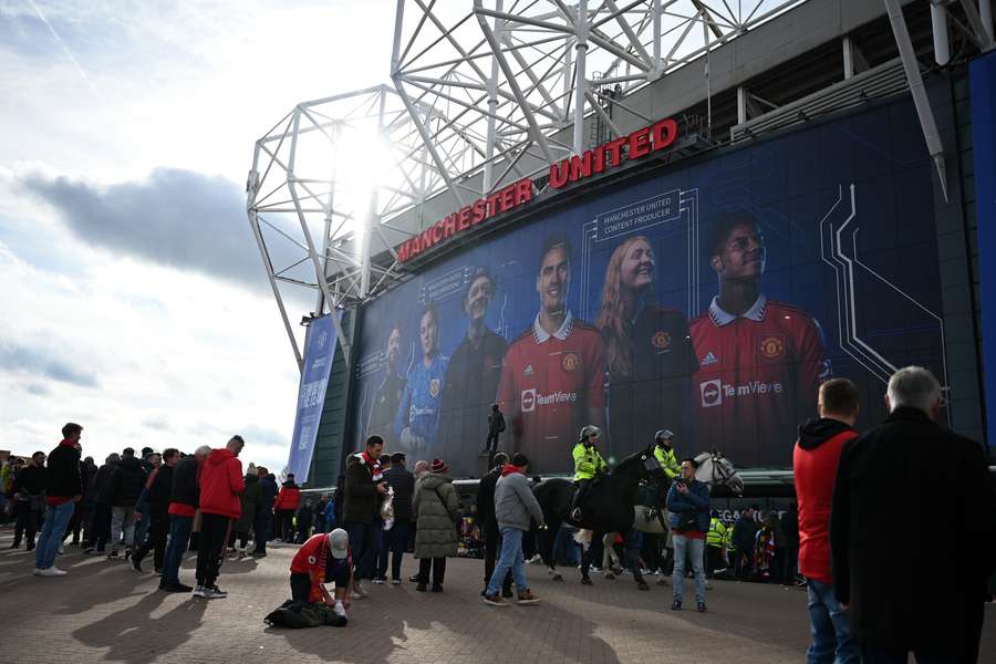 Man United scumpește prețurile abonamentelor cu 5%