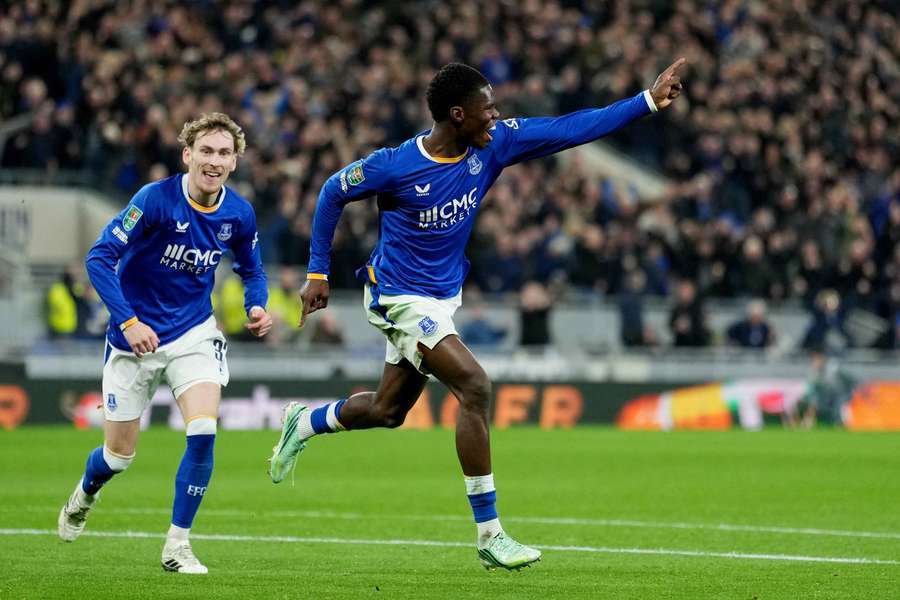 Everton se qualifie en quart sans forcer en Coupe de la Ligue anglaise Everton se qualifie en quart sans forcer en Coupe de la Ligue anglaise