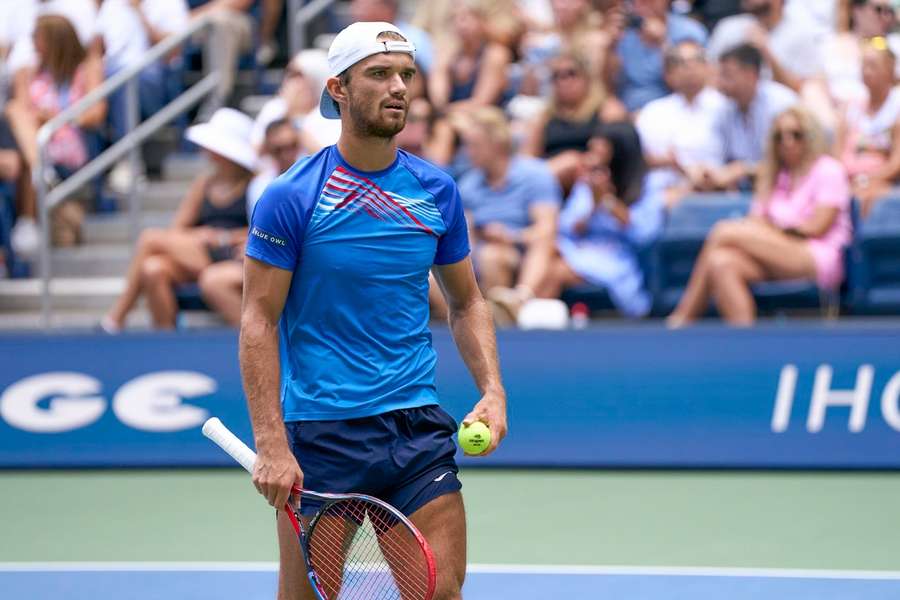 Tomáš Macháč prožívá úspěšný debut na turnaji v Tokiu