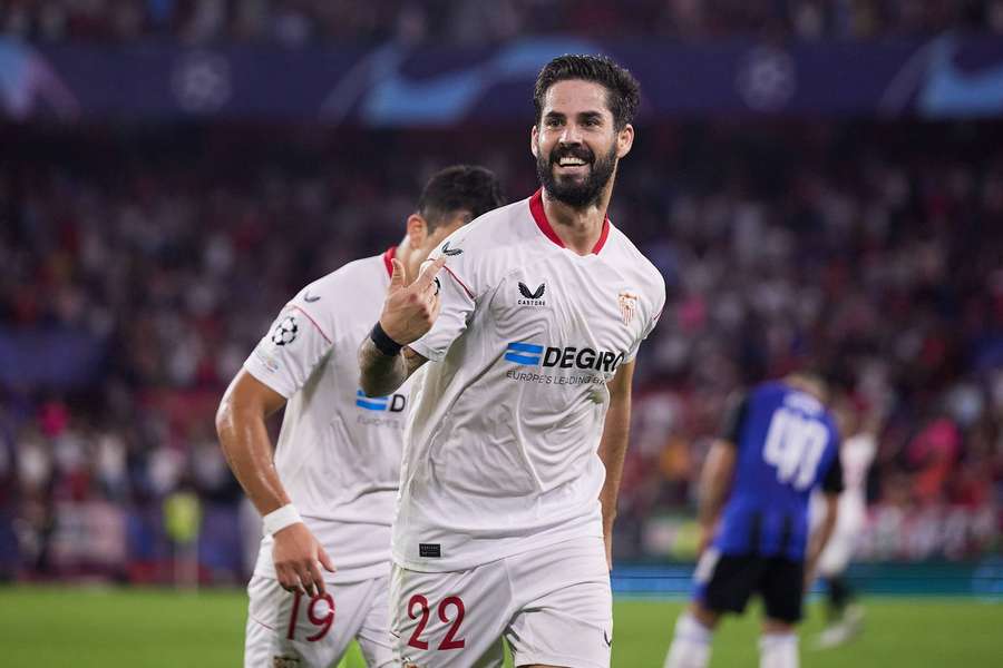 Isco célèbre un but avec Séville