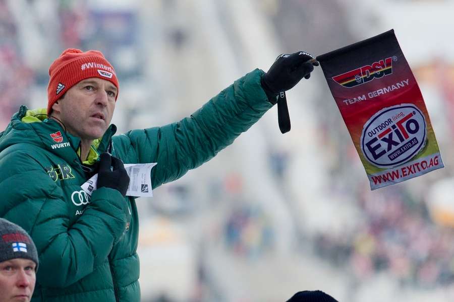 Ex-Skisprung-Bundestrainer Werner Schuster tippt auf Andreas Wellinger als Sieger der Vierschanzentournee.