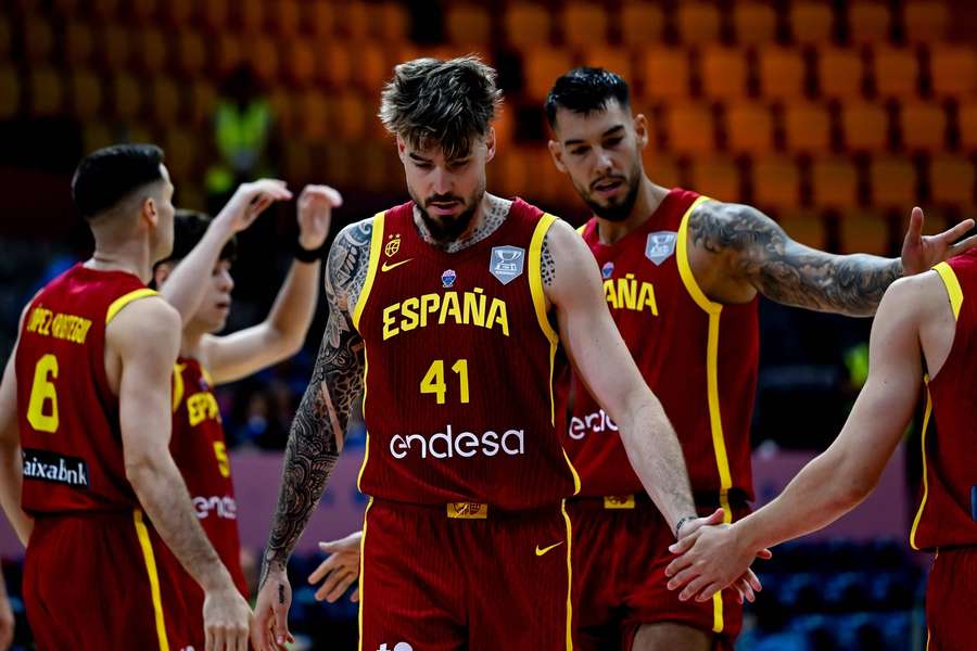 España afronta otro duelo clave