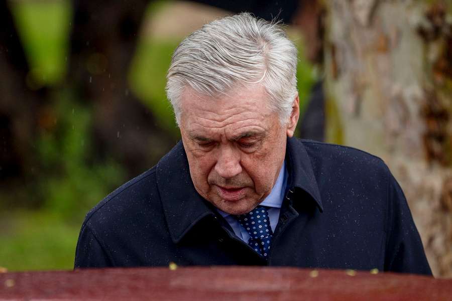 Carlo Ancelotti vor dem Obersten Gerichtshof in Madrid.