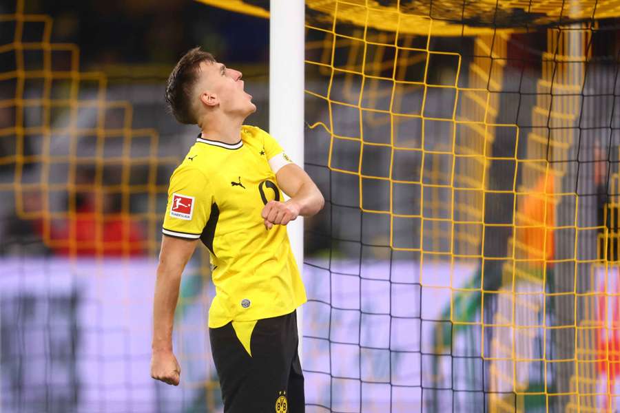 Dortmund konnte nach zwei schwierigen Wochen wieder gewinnen Dortmund konnte nach zwei schwierigen Wochen wieder gewinnen