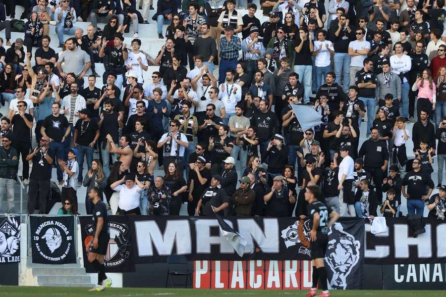 Adeptos da Académica no apoio à equipa