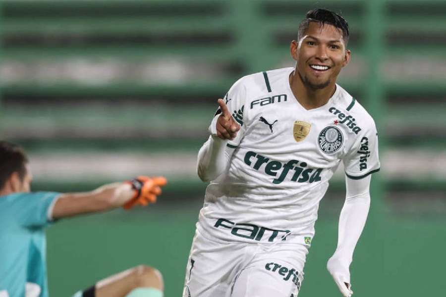 Rony é um dos pilares do time comandado por Abel Ferreira