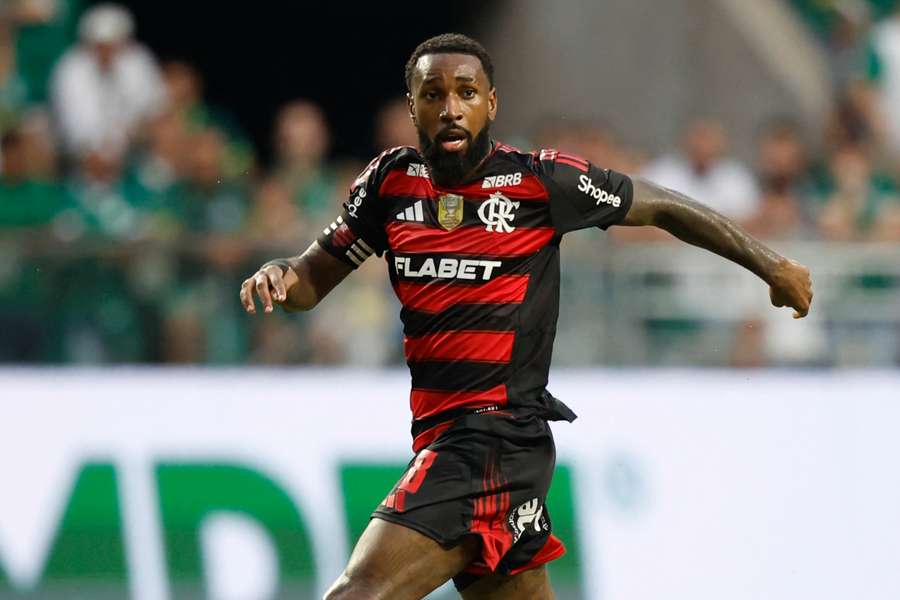 Gerson saiu lesionado e é dúvida no Flamengo e na seleção brasileira