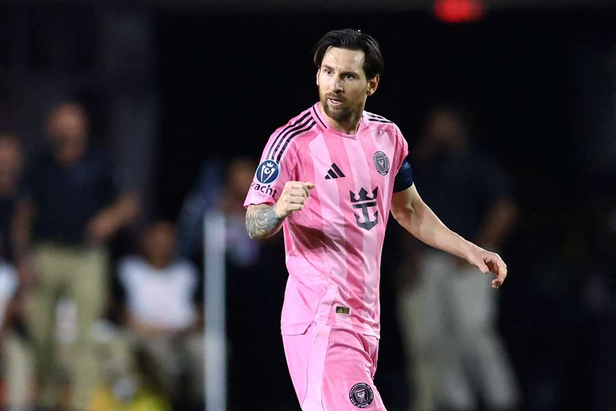 Messi celebra uno de los goles.