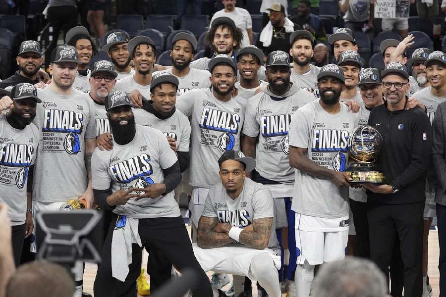 Dallas confirmou título da Conferência Oeste após vencer o Minnesota Timberwolves por 4 a 1 na série decisiva