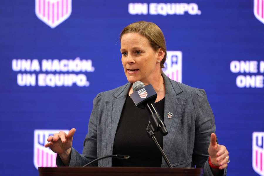 Cindy Parlow Cone håber, at USA i stedet kan blive medværter sammen med Mexico for VM i 2031.