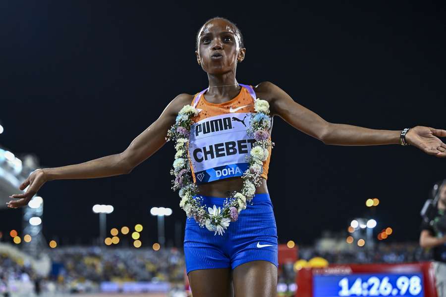 Chebet na het winnen van de 5.000 meter tijdens de Diamond League eerder deze maand