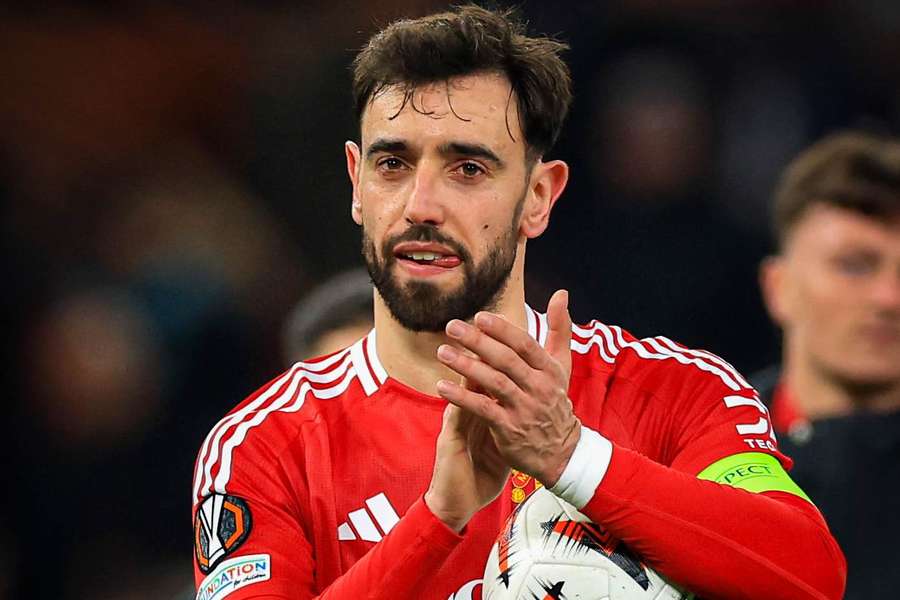 Přestupy ONLINE: Slavia se chystá pustit Teaha, Munir do Íránu, Fernandes odmítl Araby