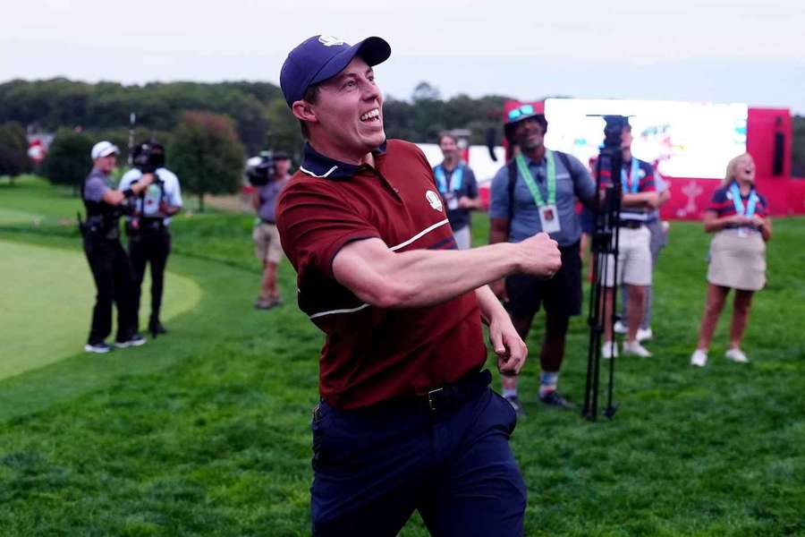 Matt Fitzpatrick, da equipa europeia, celebra