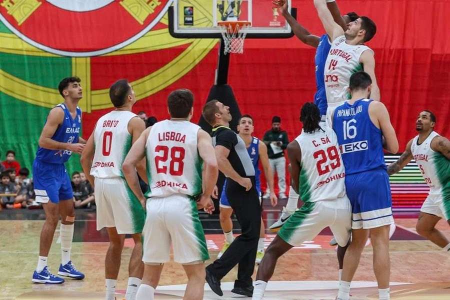 Portugal derrotado na segunda jornada de qualificação