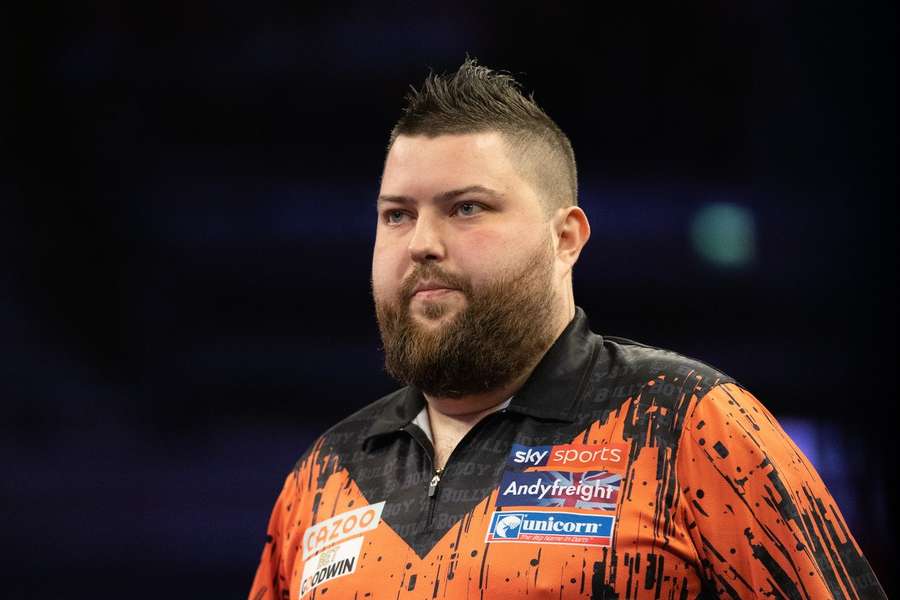 Smith wint ook in Manchester en staat met één been in de finaleavond van de Premier League