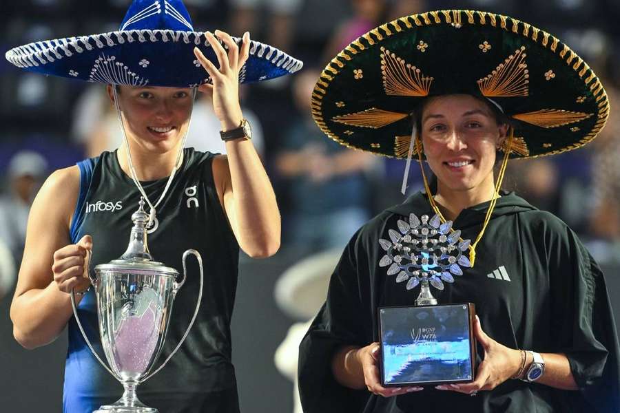 Iga Swiatek și Jessica Pegula, câștigătoarea și finalista turneului campioanelor din Cancun