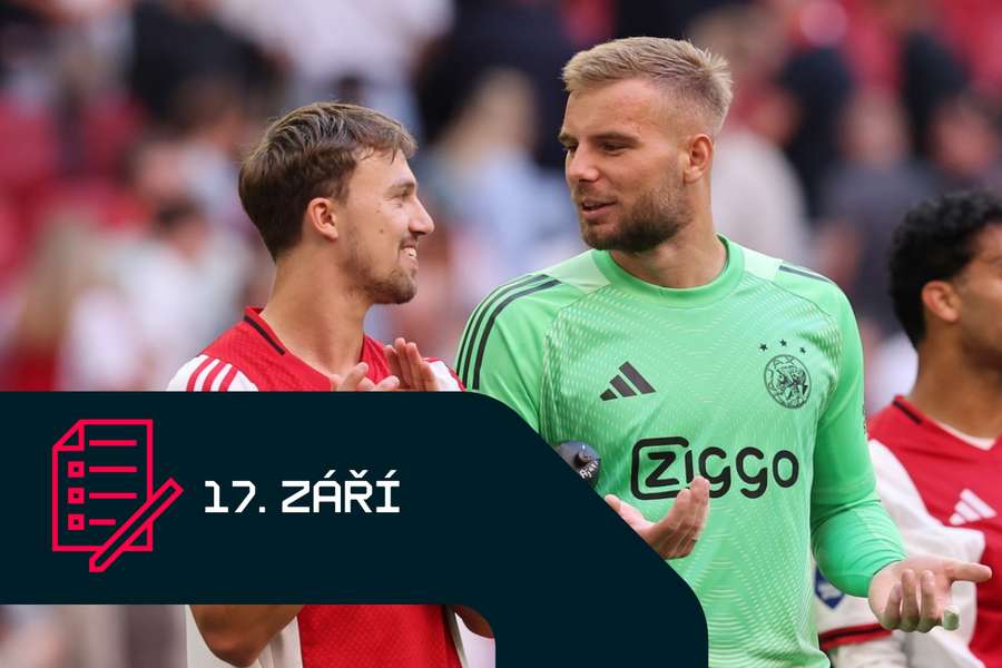 Youri Regeer a brankář Vítězslav Jaroš v barvách Ajaxu.